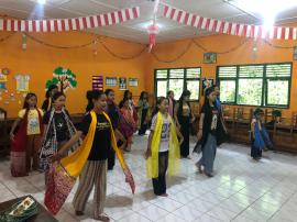 Karang Taruna Gelar Latihan Tari Lokanawasena Gratis di SDN Yuyang